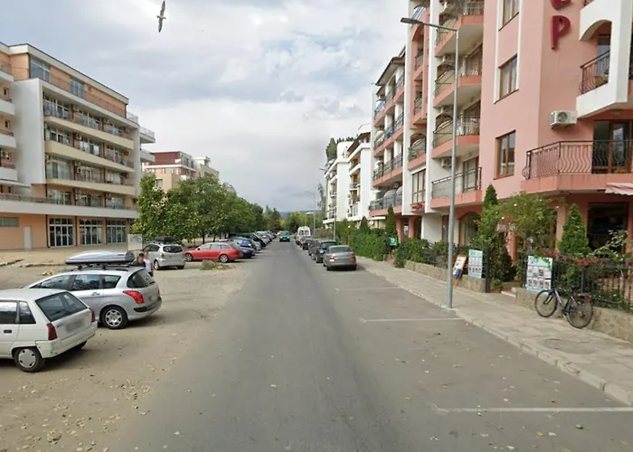 Harmony Grand Resort-15 Private 102 Sunny Beach